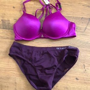 Victoria’s Secret 34B bra and panty